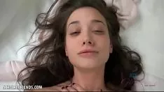 تشغيل فيلم Xnxx مع فتاة في سن المراهقة يشعر بالحماس الشديد
