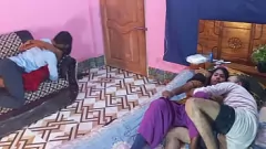 Jouer Hanif, Popy Khatun, Manik Mia et MST Sumona dans une orgie échangiste