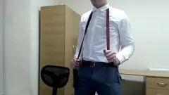Reproducir Roleplay Office: Cumplay and Suit Strip with Leather Shoe Fetish